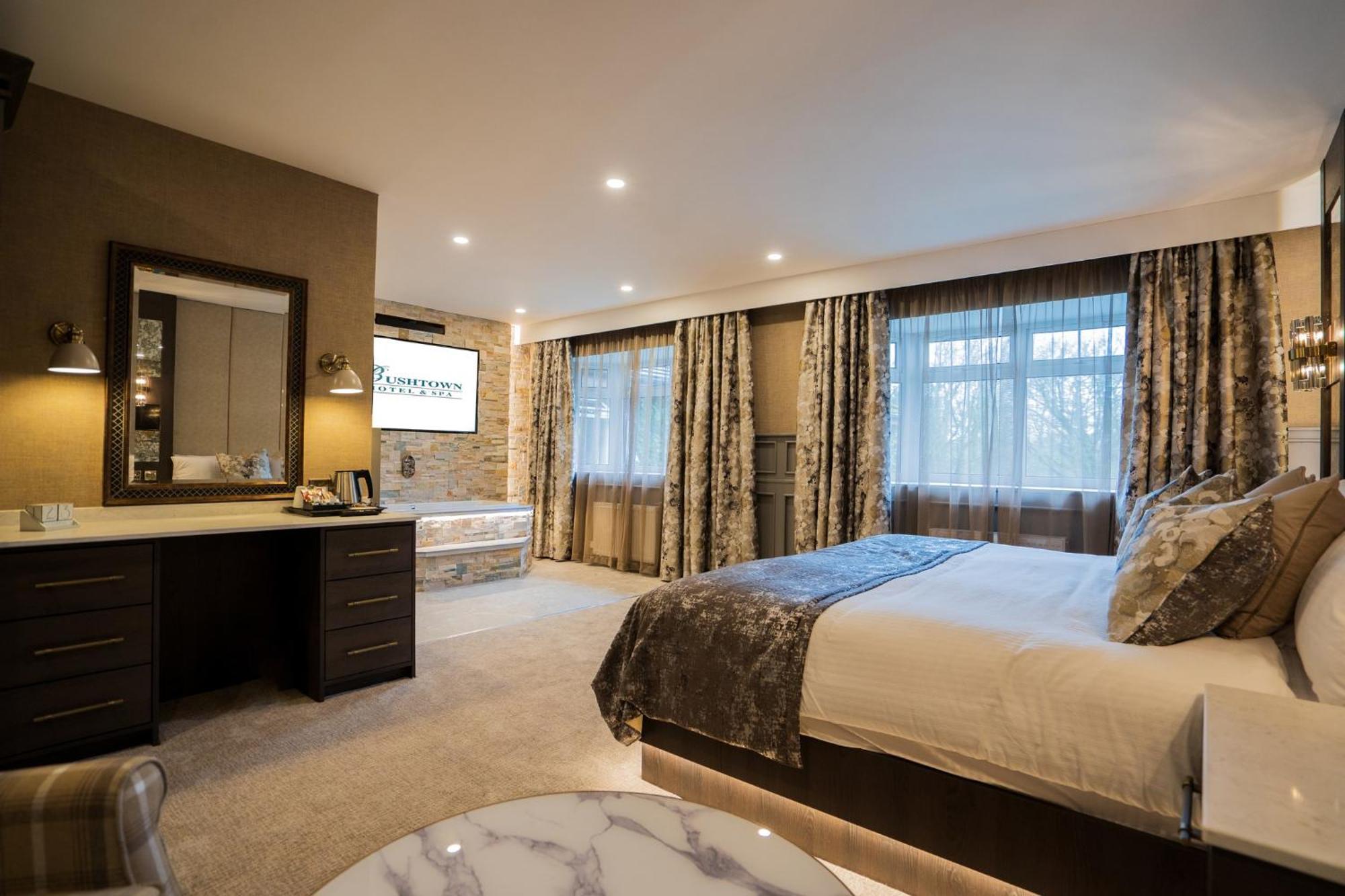 Hotel Bushtown & Coleraine