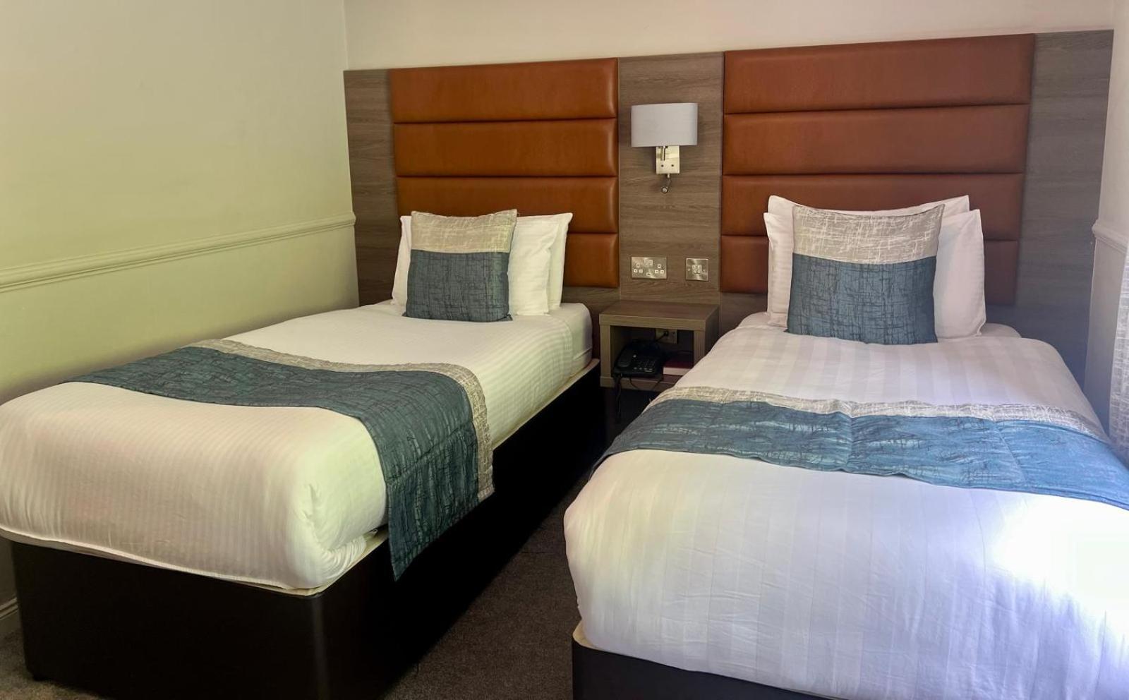 Bushtown & Hotel Coleraine