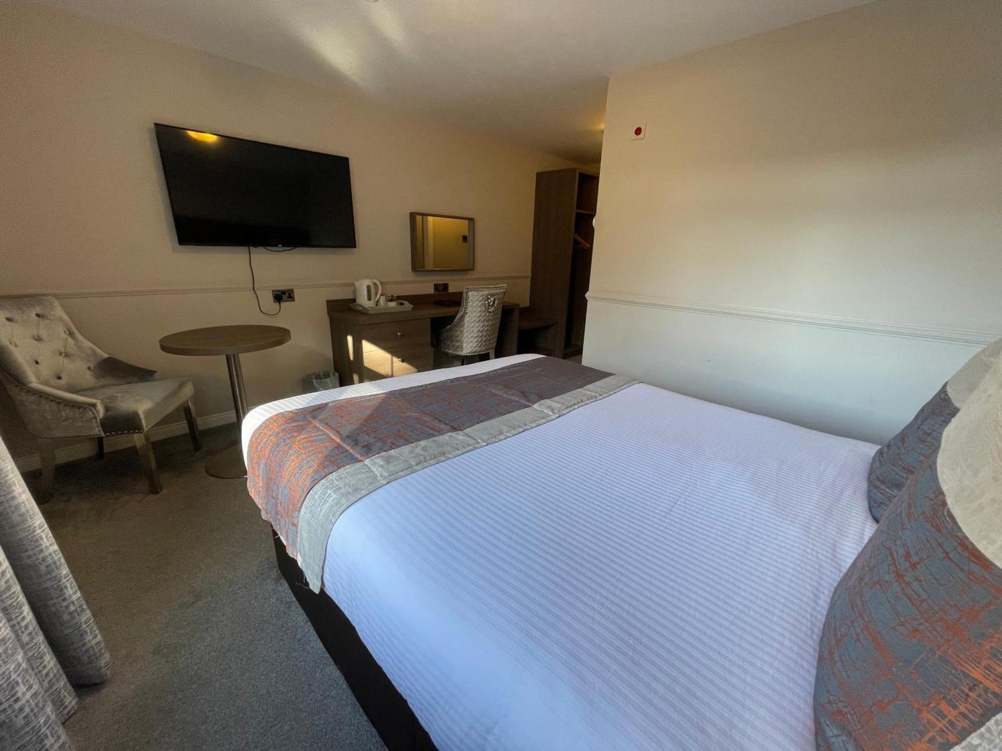 Bushtown & Hotel Coleraine